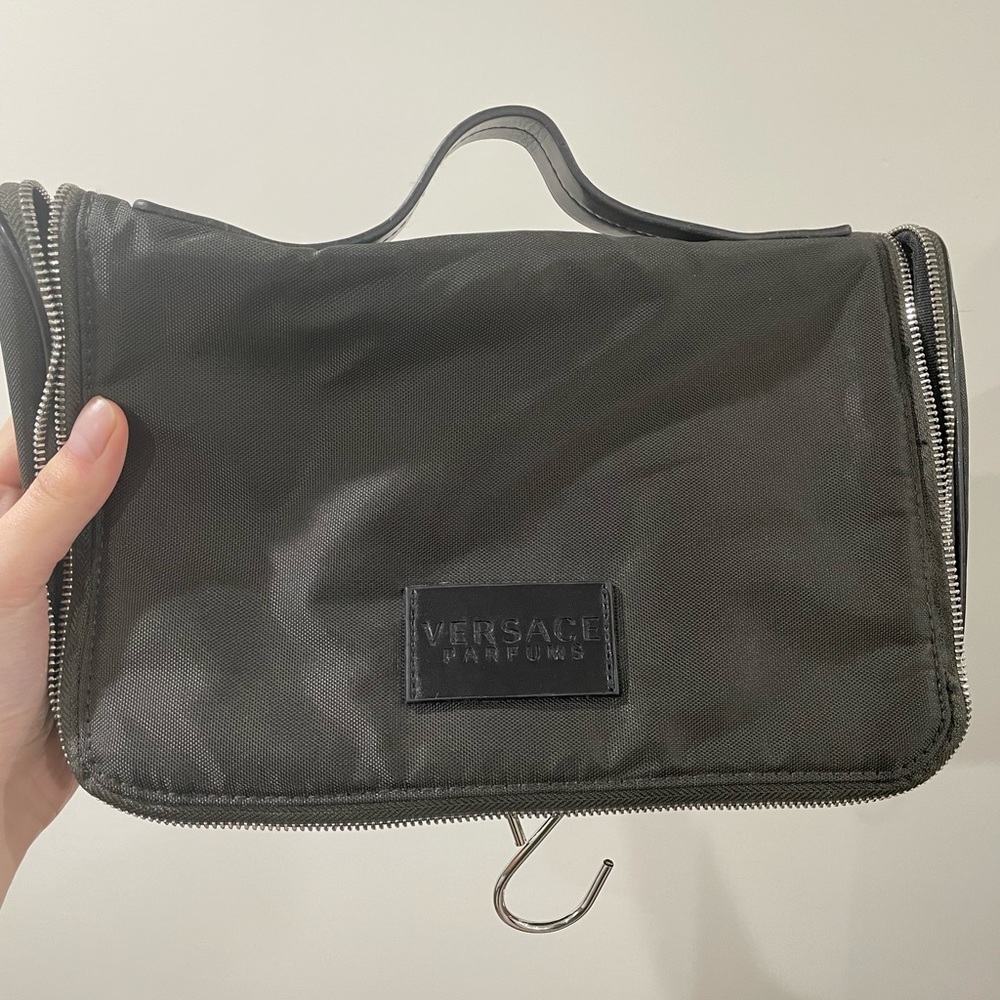 VERSACE PARFUMS TOILETRY HANGING TRAVEL SHAVING/ COSMETICS BAG